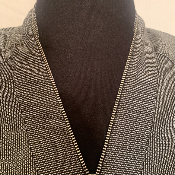 Etcetera Size 0 Black/Gray Jacket, Pit to Pit 17 1/2”, Length 24” New - Picture 5 of 12